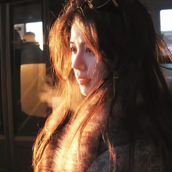 伊莉莎伯泰莱倾城艳
